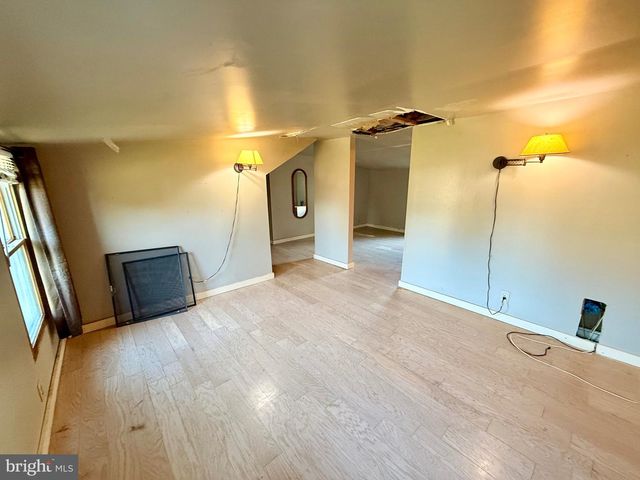 2008 MANOR RIDGE DR, Lancaster, PA 17603