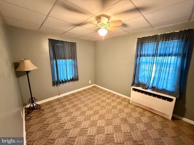 2008 MANOR RIDGE DR, Lancaster, PA 17603