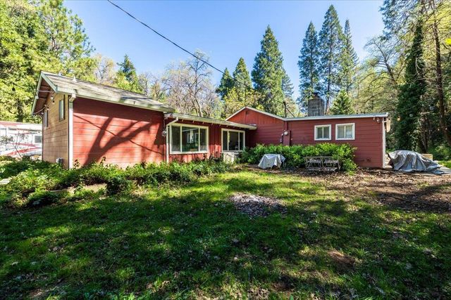 7449 Sly Park Rd, Placerville, CA 95667