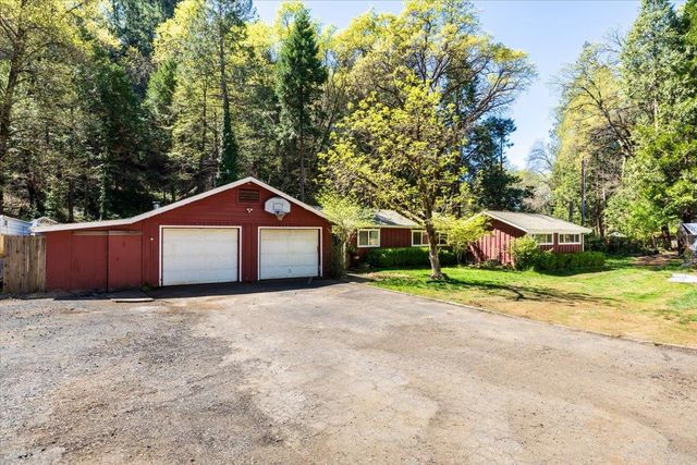 7449 Sly Park Rd, Placerville, CA 95667