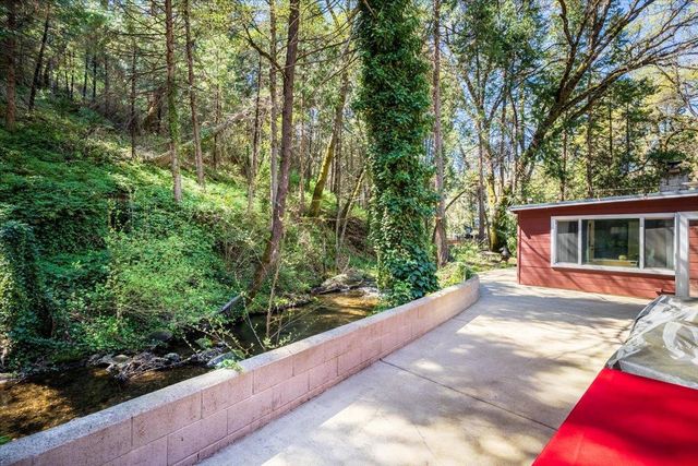 7449 Sly Park Rd, Placerville, CA 95667