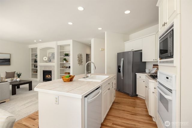 23713 SE 5th Court, Sammamish, WA 98074