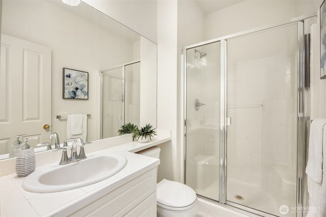 23713 SE 5th Court, Sammamish, WA 98074
