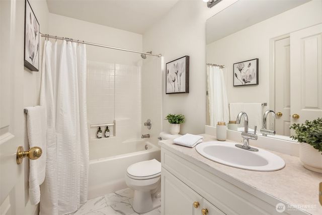 23713 SE 5th Court, Sammamish, WA 98074