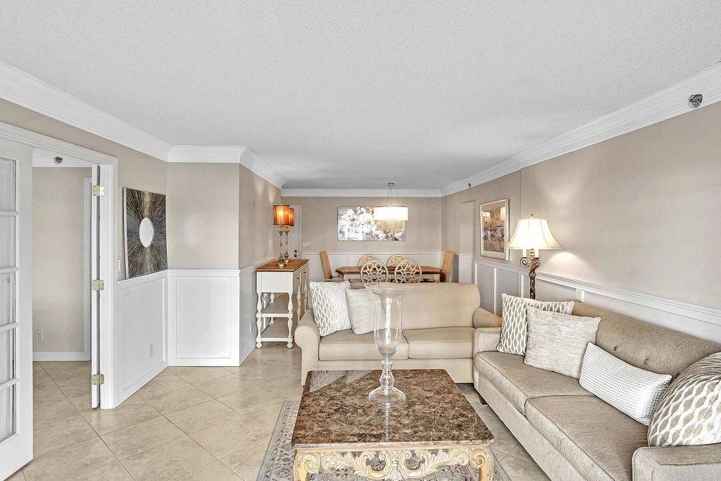 Image 18 of property listing at 3301 S Ocean Boulevard 104, Highland Beach, FL 33487