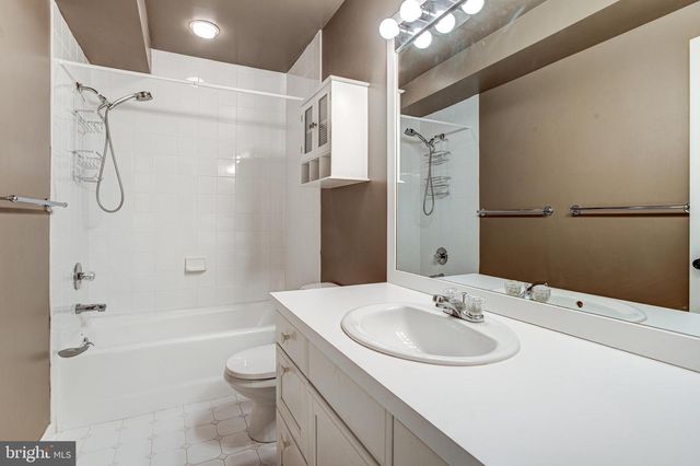 507 SHANNON LN, State College, PA 16803