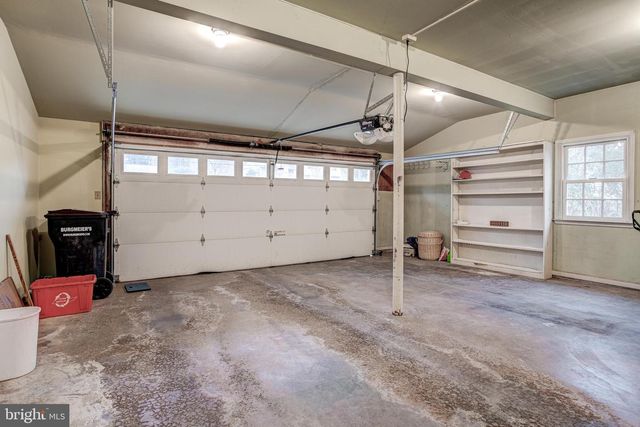 507 SHANNON LN, State College, PA 16803