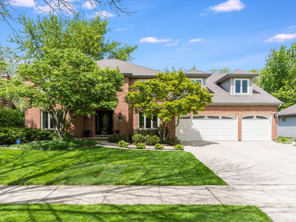 1385 Ginger Lane, Naperville, IL 60565