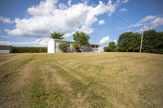 6056 S Lamont Rd, Springfield, TN 37172