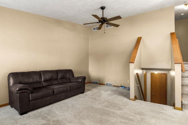 118 Renata Court, Deforest, WI 53532