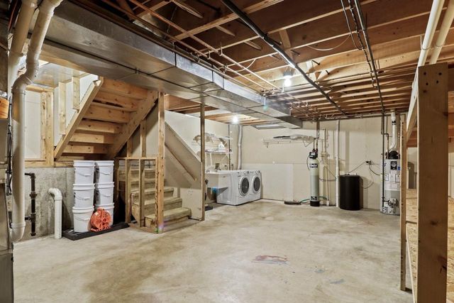 118 Renata Court, Deforest, WI 53532