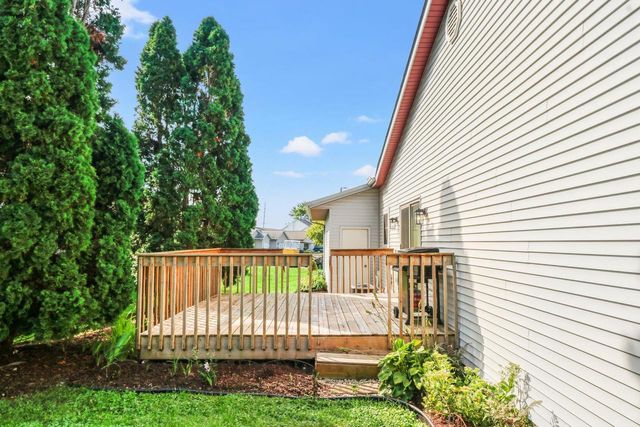 118 Renata Court, Deforest, WI 53532