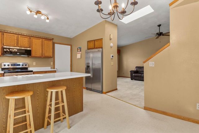 118 Renata Court, Deforest, WI 53532