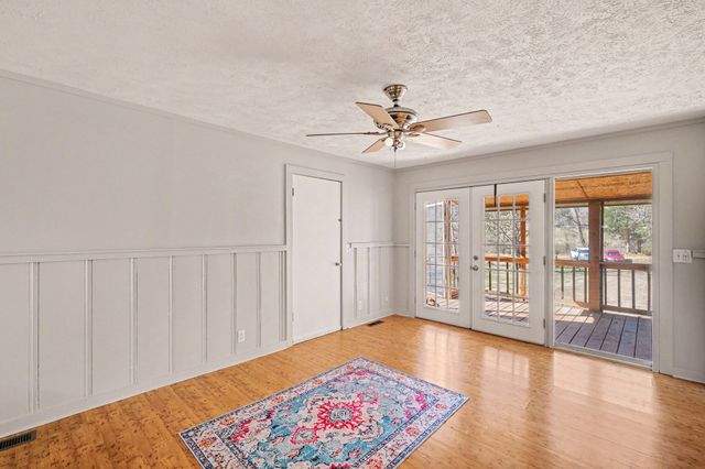 2650 Pretty Creek Rd, Nunnelly, TN 37137