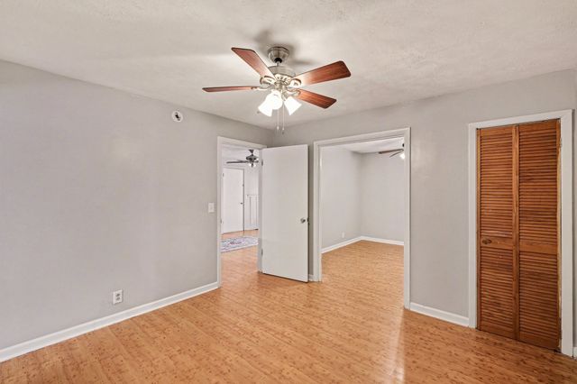 2650 Pretty Creek Rd, Nunnelly, TN 37137