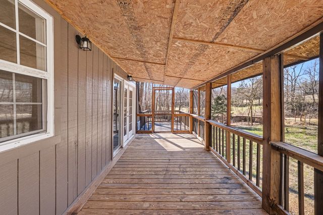 2650 Pretty Creek Rd, Nunnelly, TN 37137