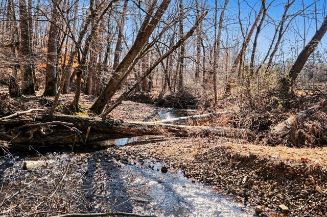 2650 Pretty Creek Rd, Nunnelly, TN 37137