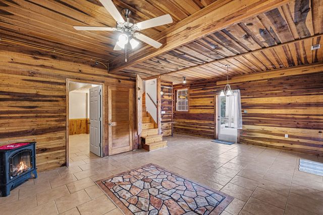 2650 Pretty Creek Rd, Nunnelly, TN 37137