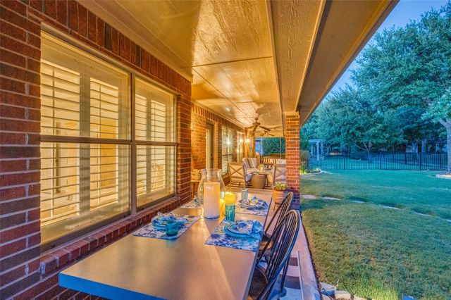 8901 Crestview Drive, Denton, TX 76207