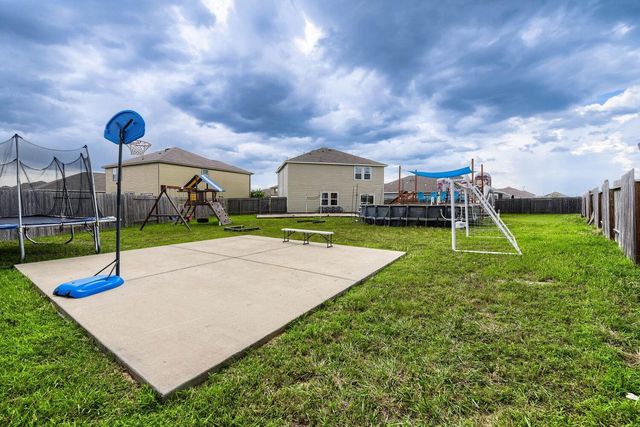 1021 Pin Cherry Lane, Brookshire, TX 77423