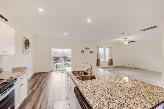 1021 Pin Cherry Lane, Brookshire, TX 77423