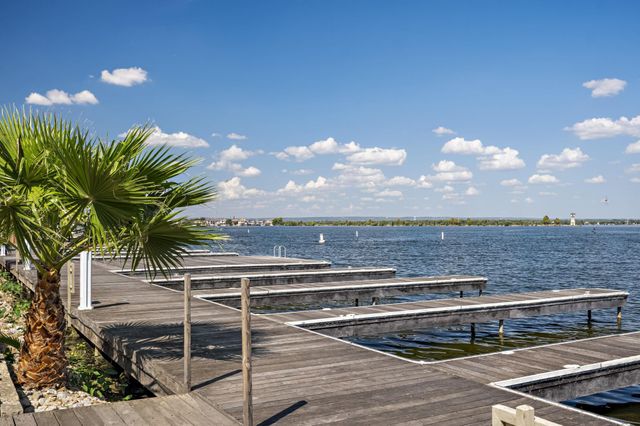 90 Island DR 7403, Horseshoe Bay, TX 78657
