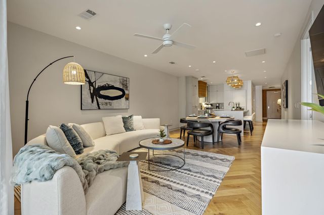 90 Island DR 7403, Horseshoe Bay, TX 78657