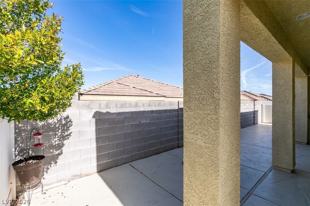 6290 Majestic Hills Avenue, Las Vegas, NV 89141