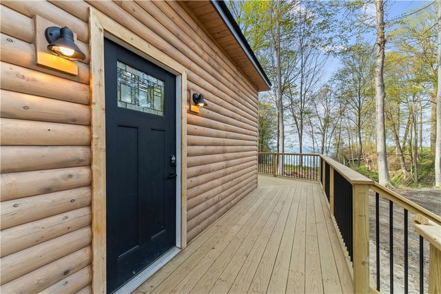 8498 E Lake, Harborcreek Twp, PA 16511