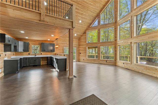 8498 E Lake, Harborcreek Twp, PA 16511