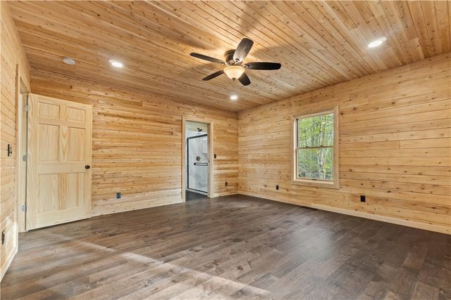 8498 E Lake, Harborcreek Twp, PA 16511