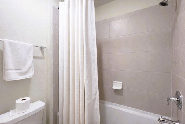 16204 SAINT MARTIN STREET, Clermont, FL 34714