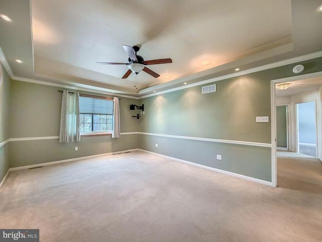 304 BARNSBURY RD, Langhorne, PA 19047