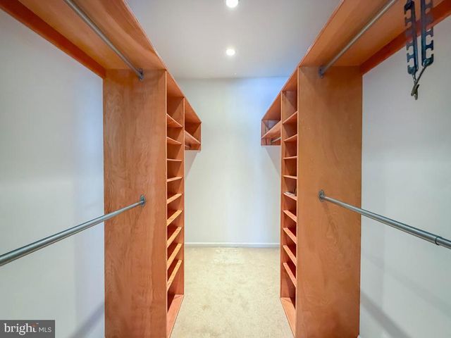 304 BARNSBURY RD, Langhorne, PA 19047