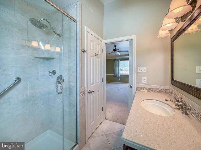 304 BARNSBURY RD, Langhorne, PA 19047