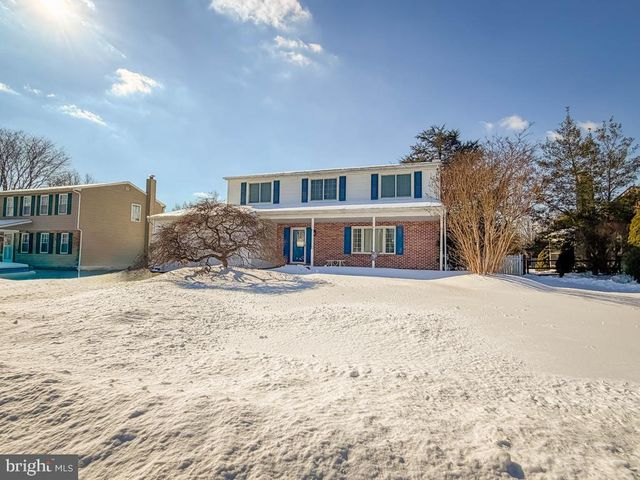 304 BARNSBURY RD, Langhorne, PA 19047