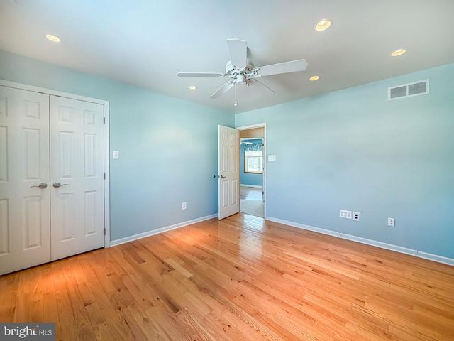 304 BARNSBURY RD, Langhorne, PA 19047