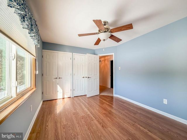 304 BARNSBURY RD, Langhorne, PA 19047