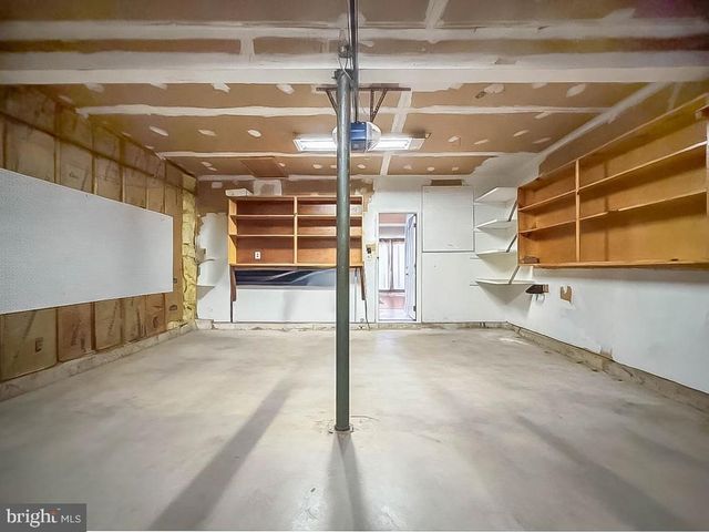 304 BARNSBURY RD, Langhorne, PA 19047