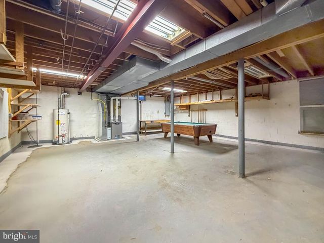 304 BARNSBURY RD, Langhorne, PA 19047