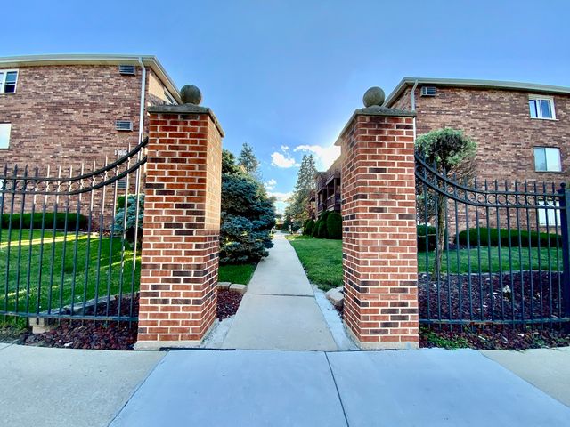 14810 S Kilpatrick Avenue 411, Midlothian, IL 60445