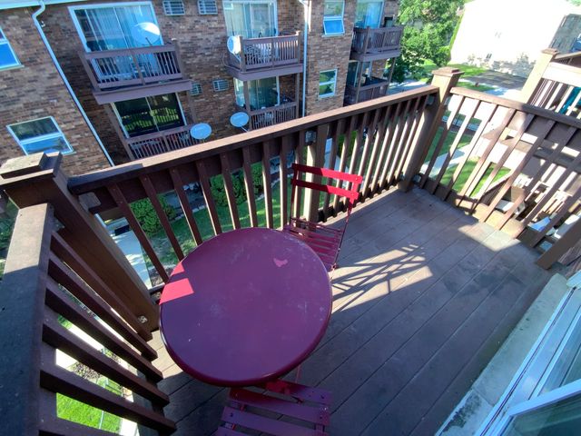 14810 S Kilpatrick Avenue 411, Midlothian, IL 60445