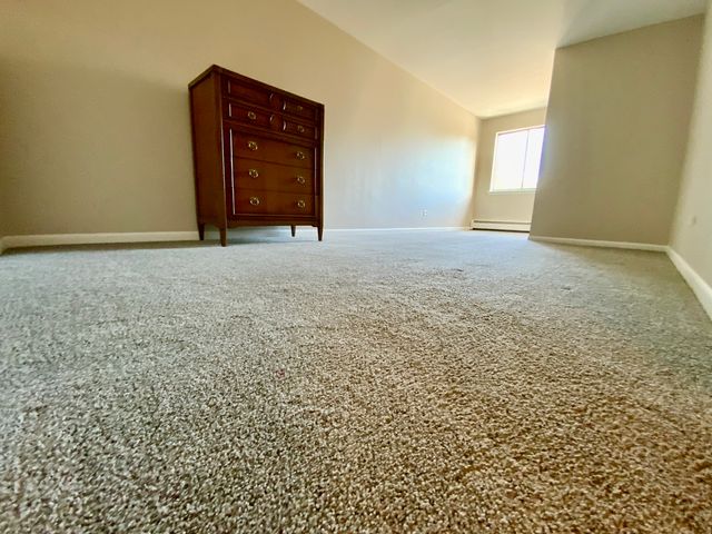 14810 S Kilpatrick Avenue 411, Midlothian, IL 60445