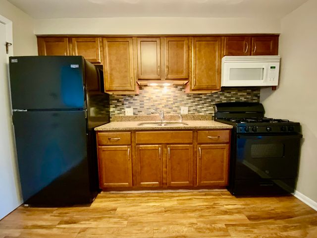 14810 S Kilpatrick Avenue 411, Midlothian, IL 60445