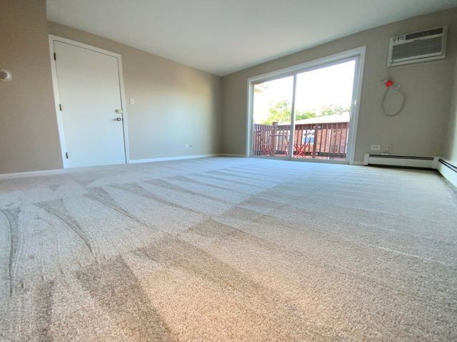 14810 S Kilpatrick Avenue 411, Midlothian, IL 60445