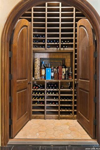 512 TERRELL ROAD, San Antonio, TX 78209