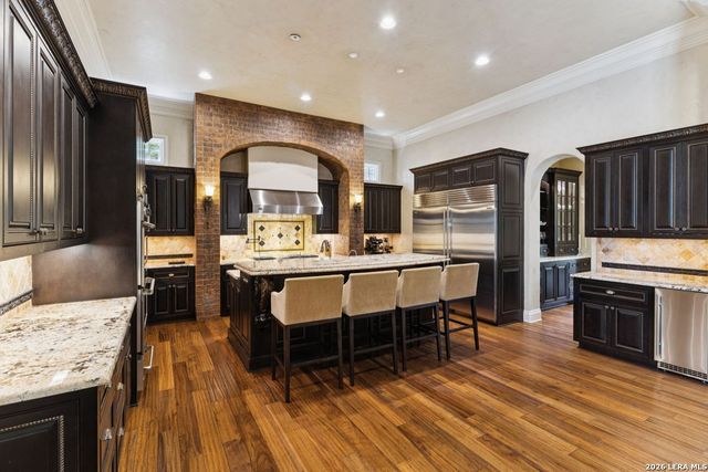 512 TERRELL ROAD, San Antonio, TX 78209