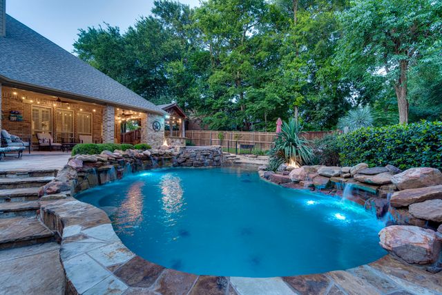 1450 Branding Iron Way, Midlothian, TX 76065