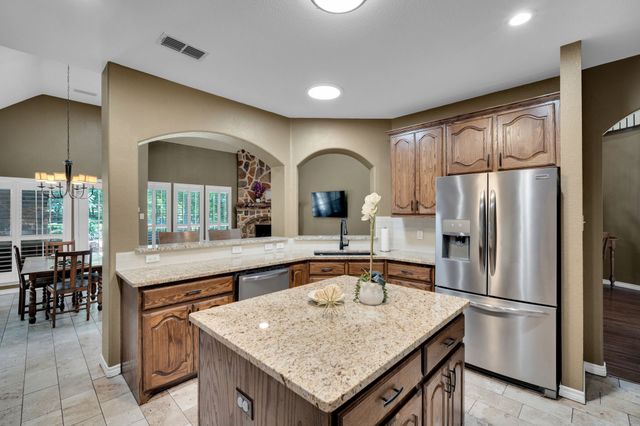 1450 Branding Iron Way, Midlothian, TX 76065