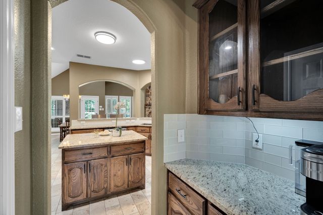 1450 Branding Iron Way, Midlothian, TX 76065